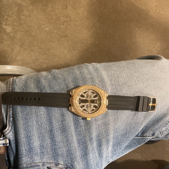 Nice Gold Watch with Diamond Quarts, almost new only worn twice. - Picture 3 of 3